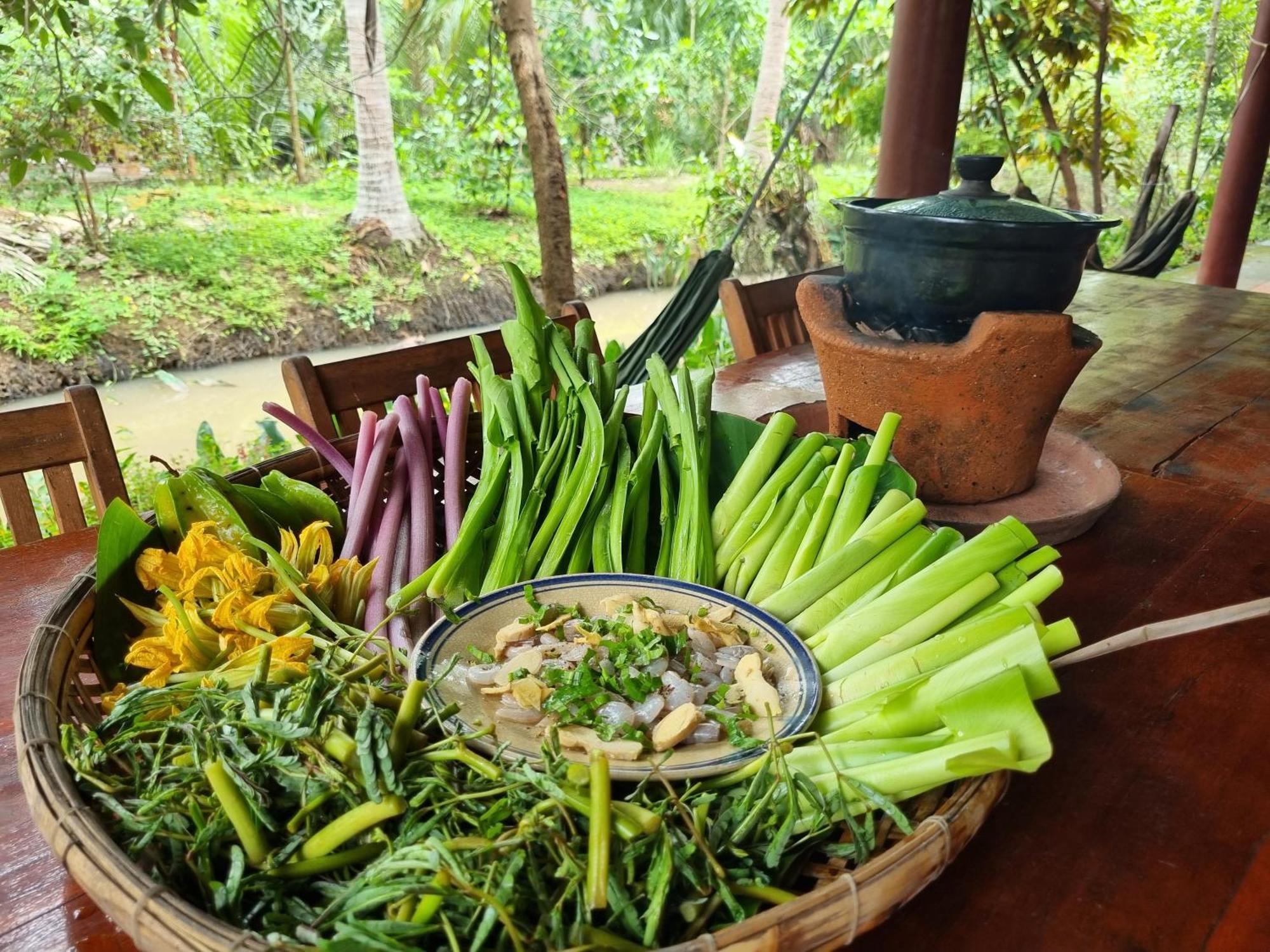 Ba Danh Home Ben Tre Bagian luar foto